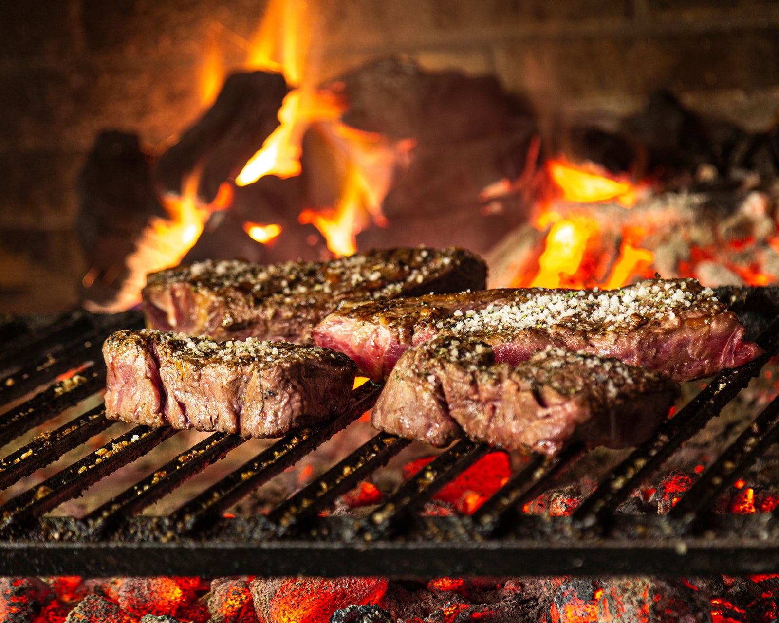 Die Kunst des perfekten Grillierens – Tipps und Tricks für ein unvergessliches BBQ